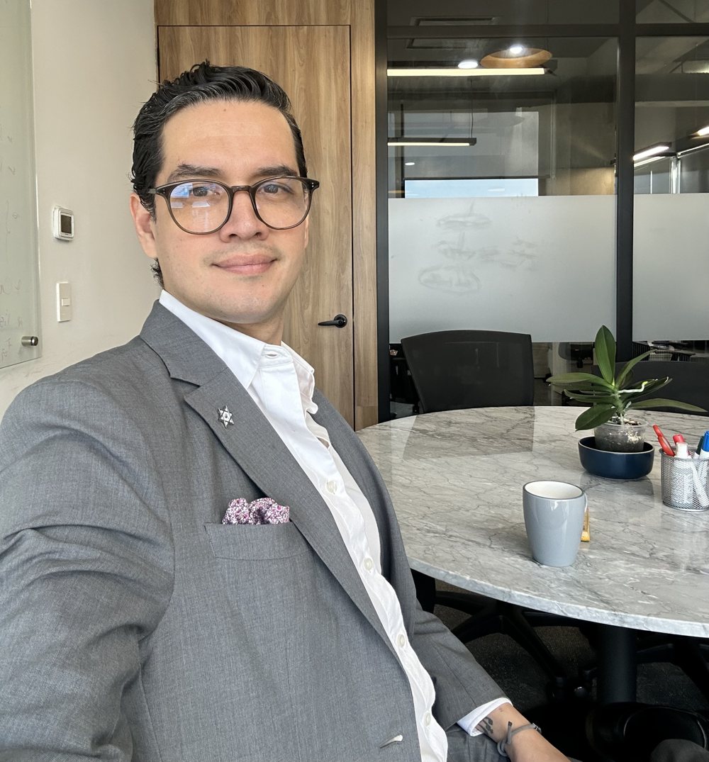 Felipe Hernández Becerra, Flaco con Suerte